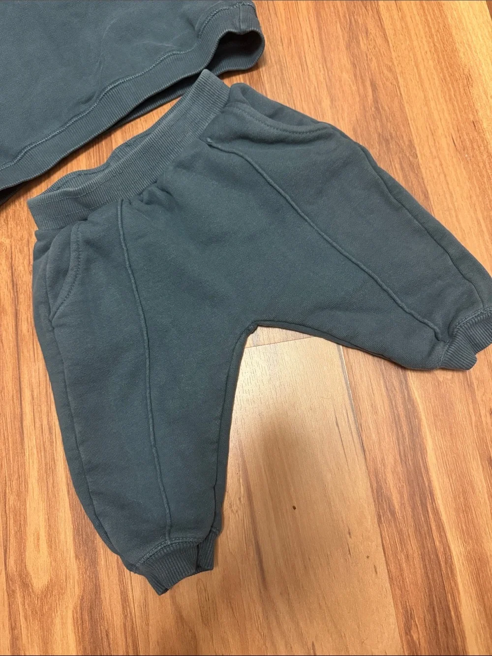 Zara sweat set 9-12M jogging set